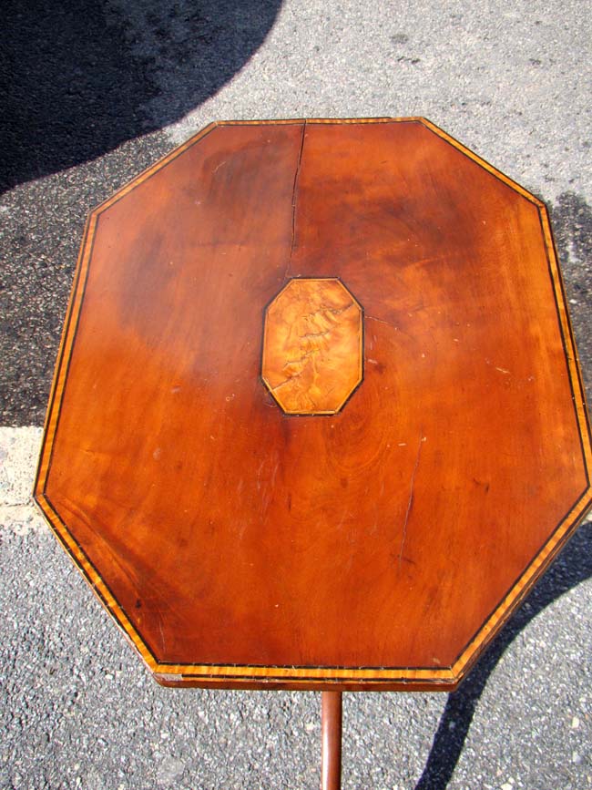 A New England Federal period Cherry Tilt-Top Candlestand from Portsmouth, N.H., circa 1810 — image 2
